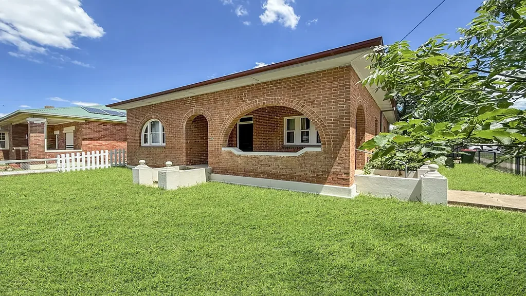 Three bedroom home in ideal location