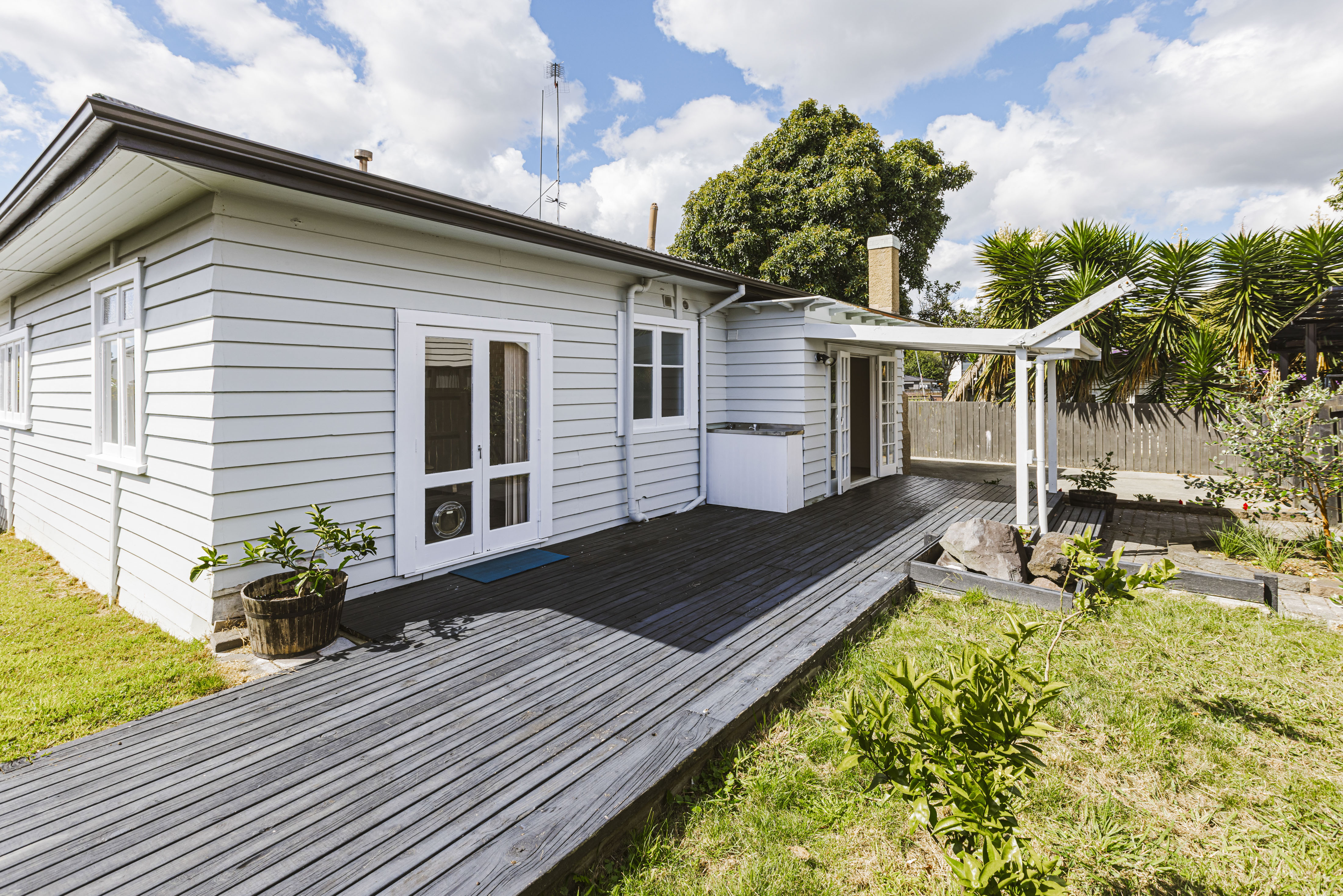 10a Sturdee Road, Manurewa, Auckland - Manukau, 3 phòng ngủ, 0 phòng tắm, House