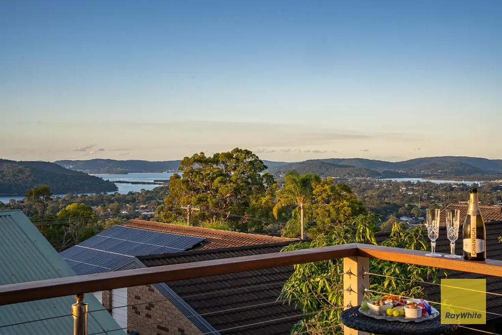 Umina Beach 5房  This is "THE" Sanctuary