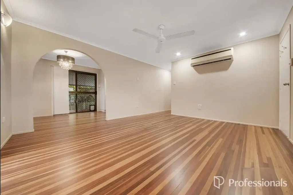 ELEVATED FAMILY HOME IN PRIME LOCATION