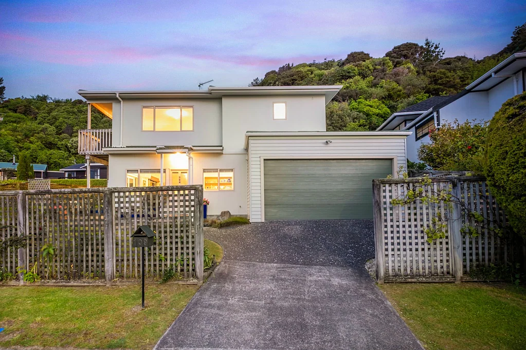 109 Eskdale Road, Papakowhai, Porirua, Wellington