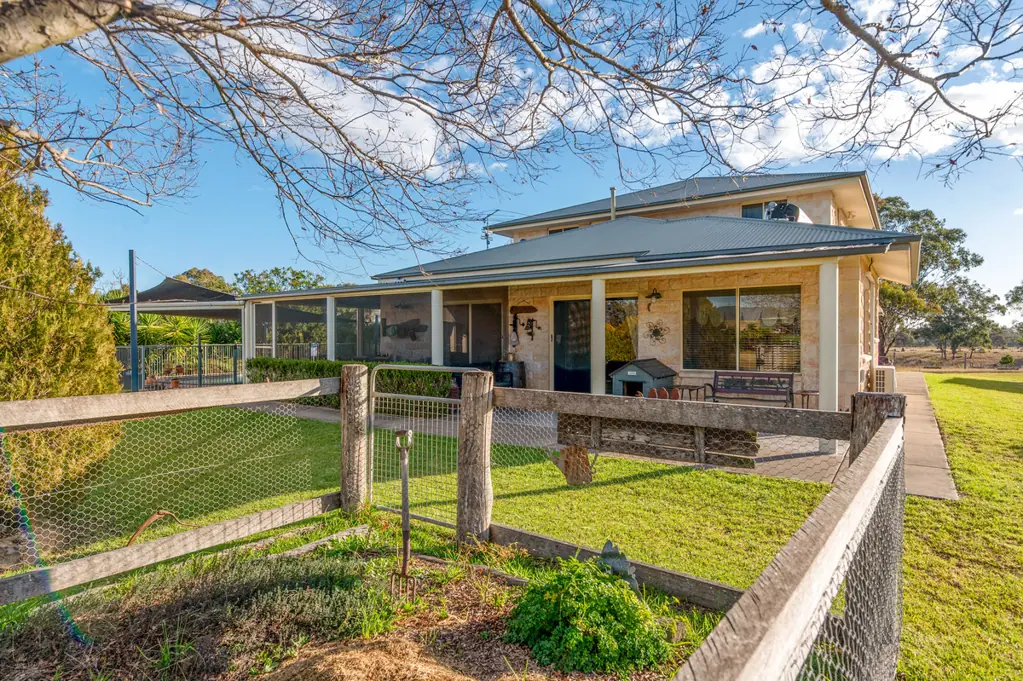 28 Rockbrae Road, Yangan, QLD 4371