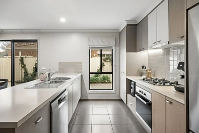 21 Dalmahoy Court, Shepparton, VIC 3630, 4房, 2浴, House