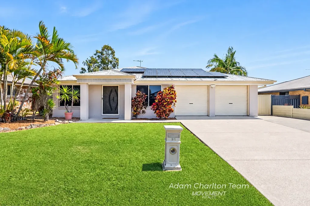 Caboolture 4બેડરૂમ Family Home on 600m2 Block with Shed/Side Access