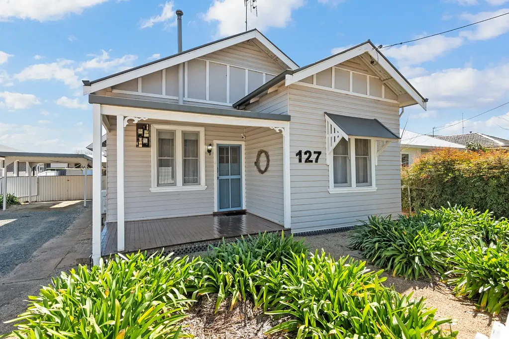 127 Anzac Street, Temora, NSW 2666