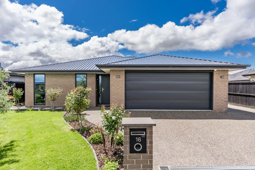 Mosgiel 3房  Peace & Tranquility In Sought-After Highland Park