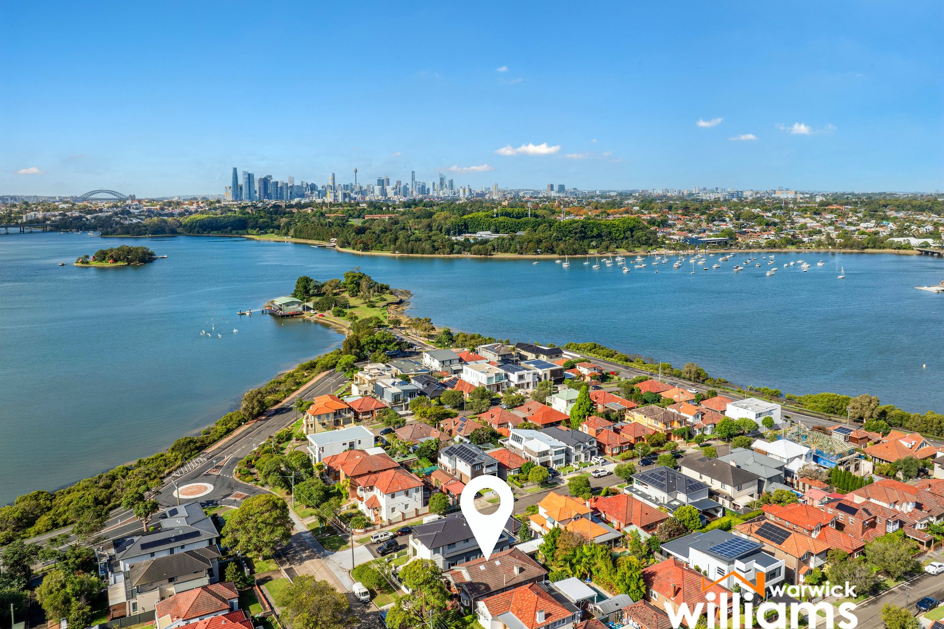 11 FIRST AV, RODD POINT NSW 2046, 0 rūma, 0 rūma horoi, House