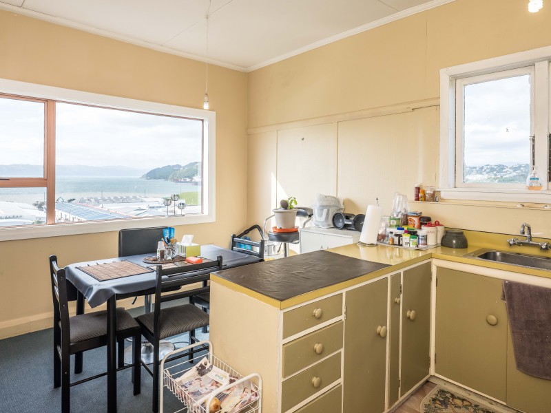 17 Tirangi Road, Rongotai, Wellington, 4 phòng ngủ, 2 phòng tắm