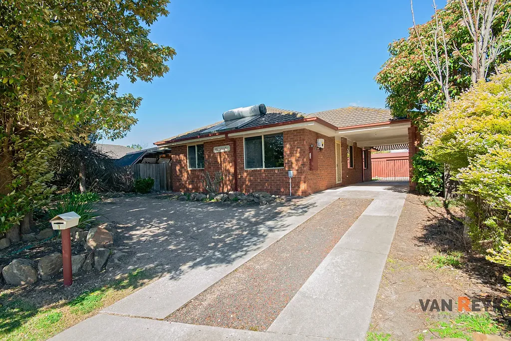1 Banksia Ct, Lucknow, VIC 3875