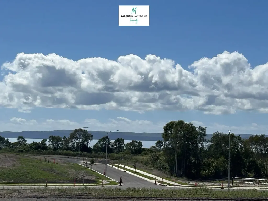 Booral 180 degree coastal views