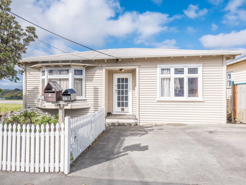 17 Tirangi Road, Rongotai, Wellington, 4 phòng ngủ, 2 phòng tắm