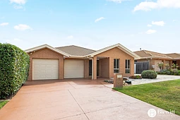 25 Tennyson Drive, Queanbeyan East