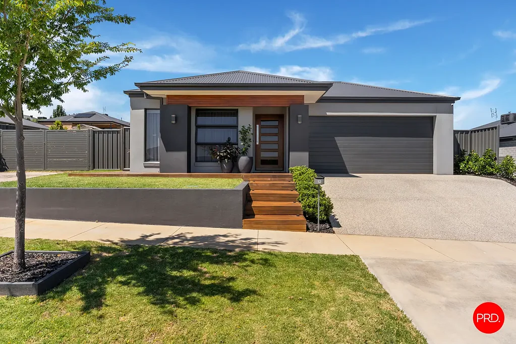 12 Tarrnook Drive, Strathfieldsaye, VIC 3551