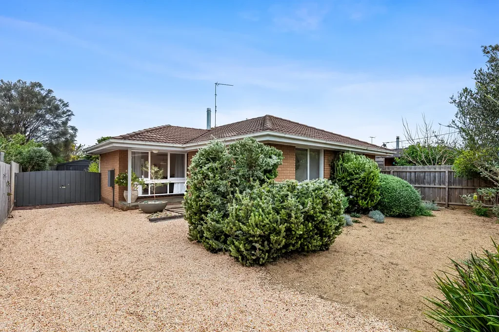 Barwon Heads 3房  Classic Coastal Living with a Fresh, New Feel