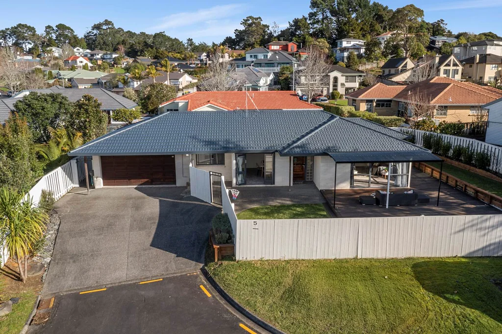5 Wineberry Place, Albany, North Shore City, Auckland