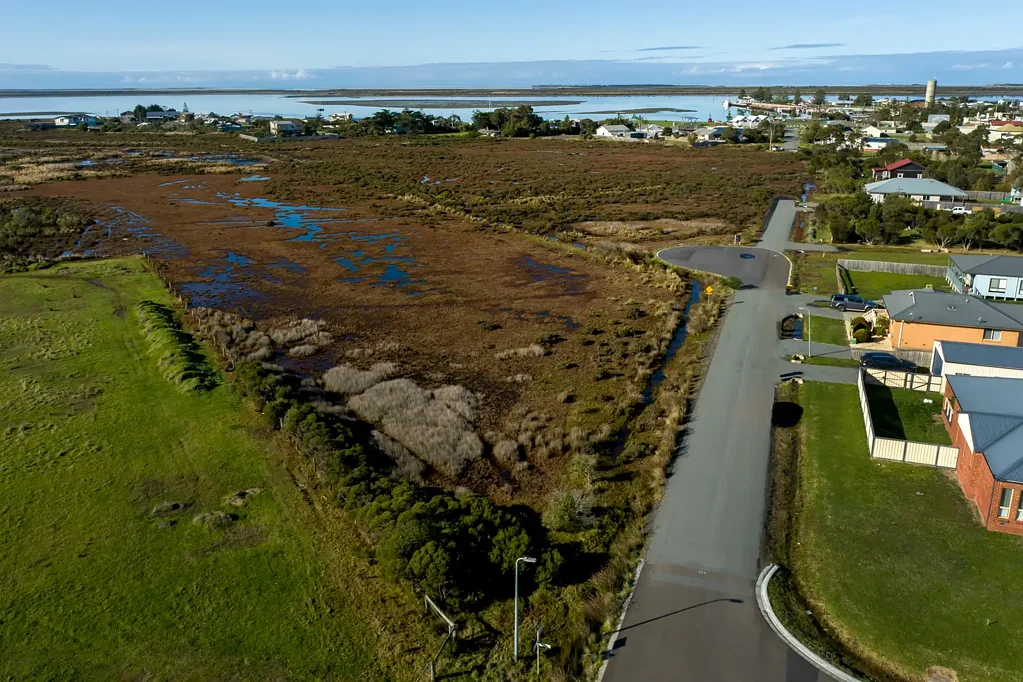 Port Albert Embrace Your Coastal Dream: Prime Land in Port Albert !!