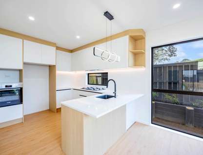 28A Dellwood Avenue, Henderson, Waitakere City, Auckland, 4房, 2浴, 城市屋