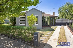 18 Montgomery Crescent, White Hills