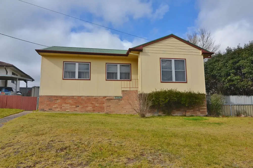 3 BEDROOM HOME