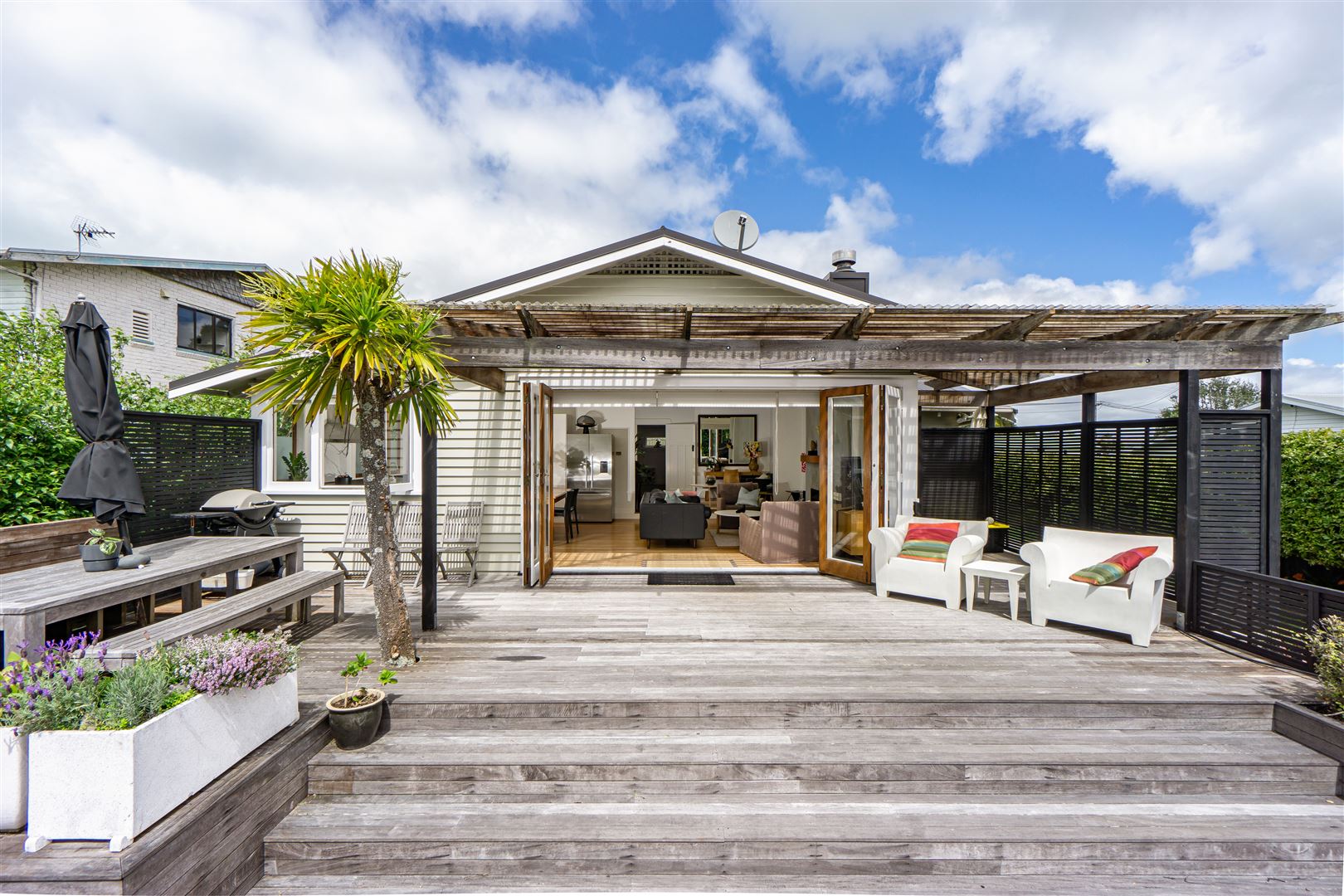 8 Westwell Road, Belmont, Auckland - North Shore, 3 Kuwarto, 0 Banyo