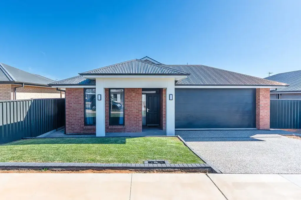 16 Grazier Street, Murray Bridge, SA 5253