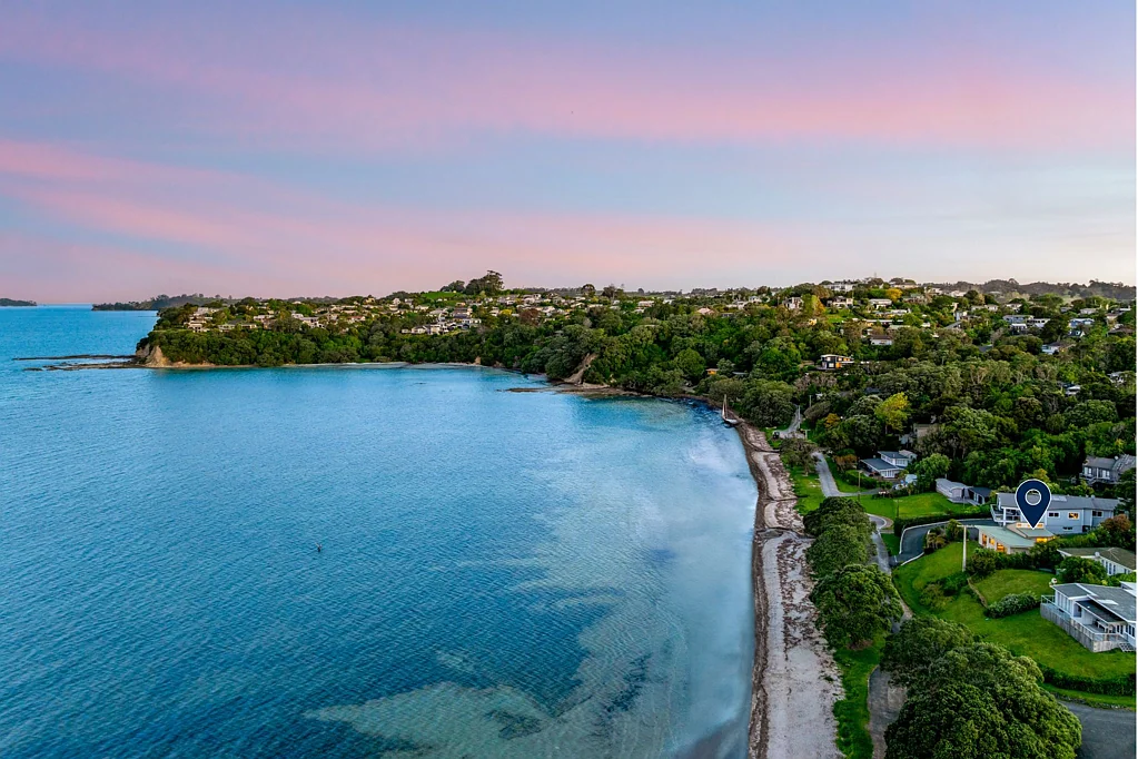 16 Dalton Road, Snells Beach, Rodney District, Auckland