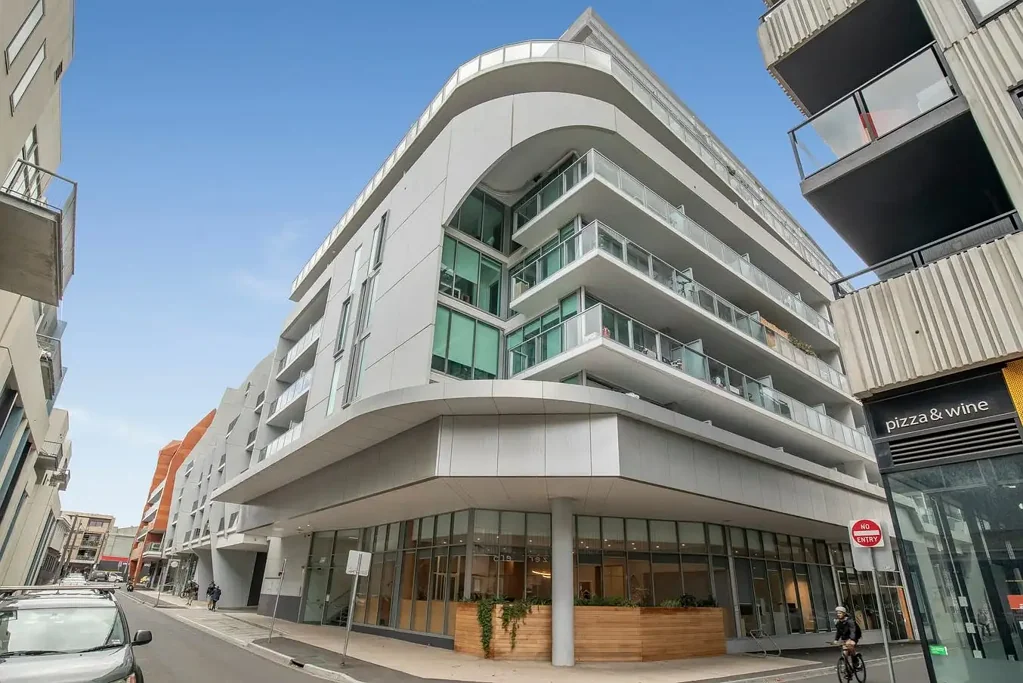 Prahran 2غرفة نوم Stylish 2-Bedroom Apartment with City Views in the Heart of Prahran