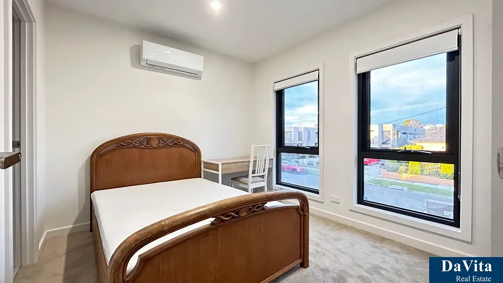 Fully Furnished Student Accommodation, One Person in Each Room