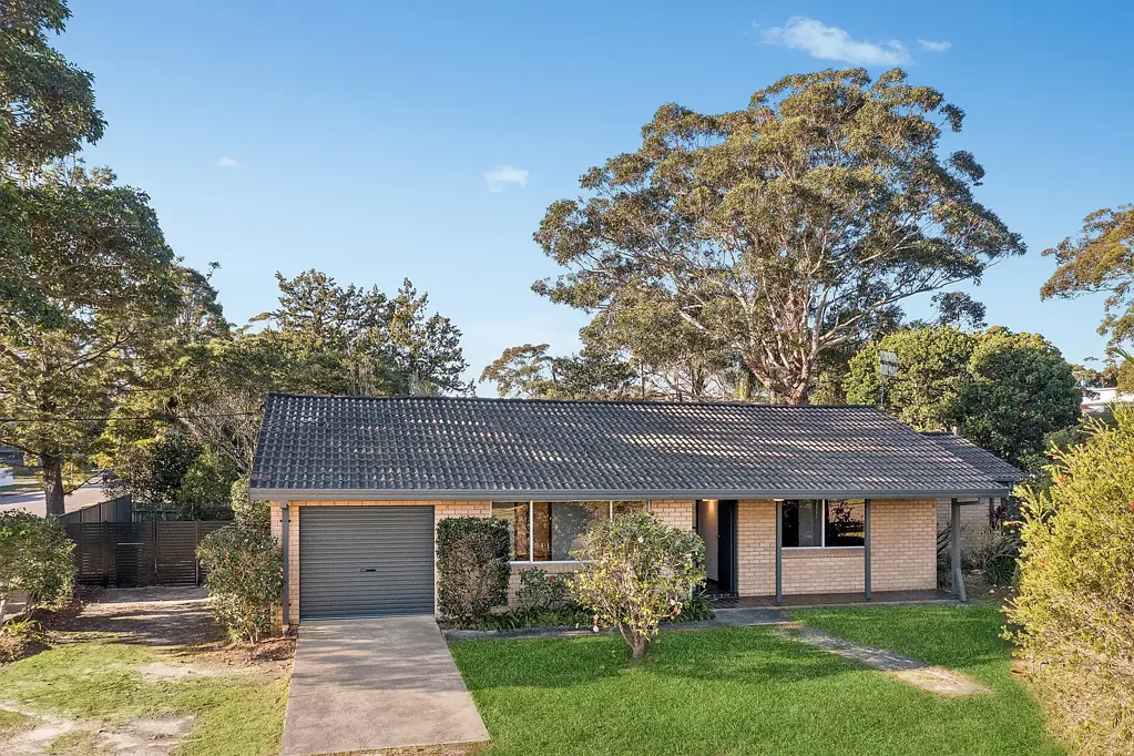 Bateau Bay 2બેડરૂમ Ideal renovator or first home opportunity