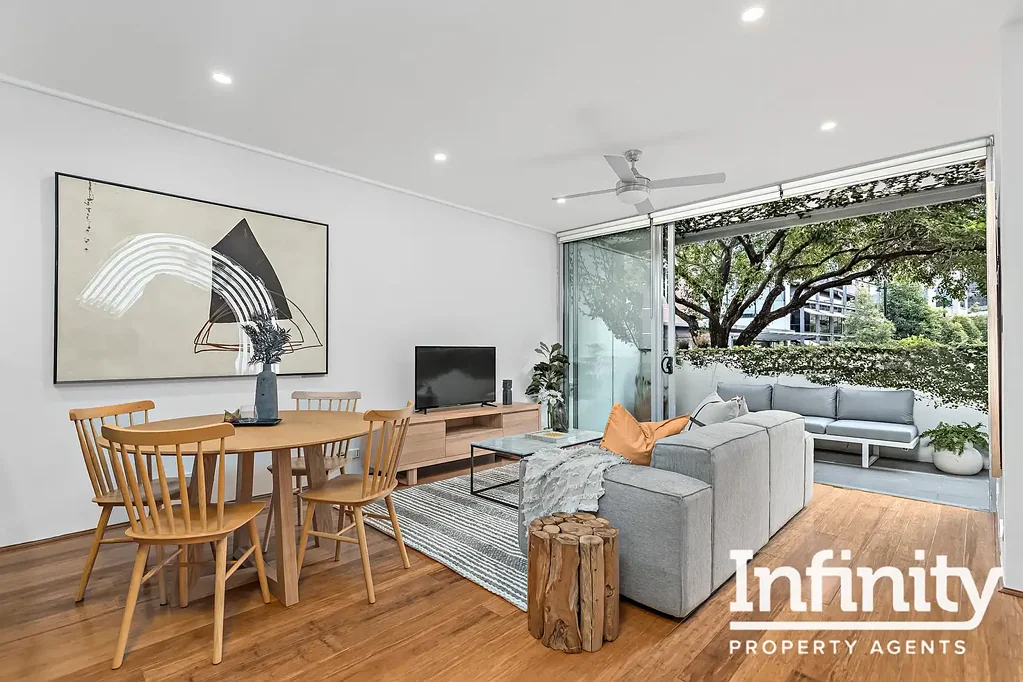 STYLISH ONE-BEDROOM APARTMENT FOR RENT IN PRIME LOCATION