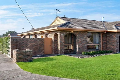 Highton 2 Slaapkamer Beautifully Maintained, Superbly Positioned