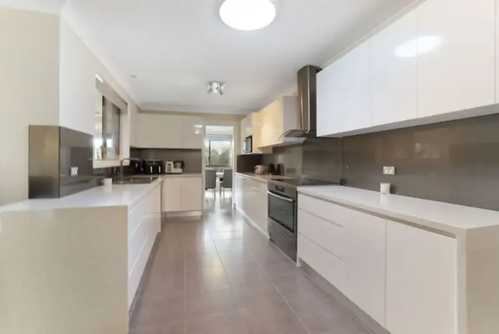 5 Glenhaven Cres, Perthville, NSW 2795