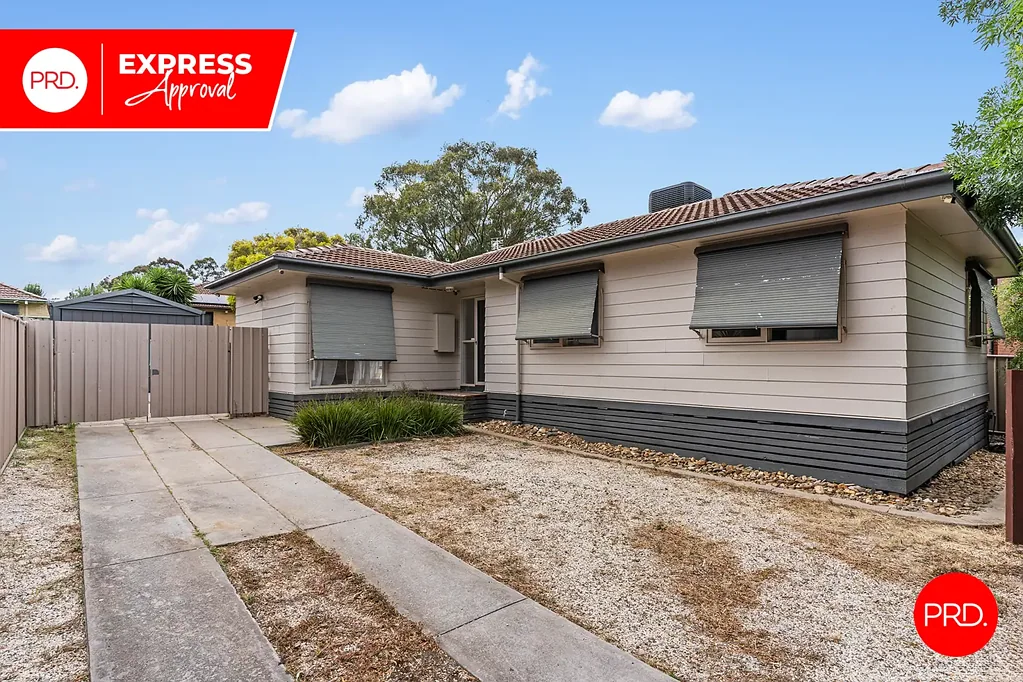 Neat family home in ideal location!