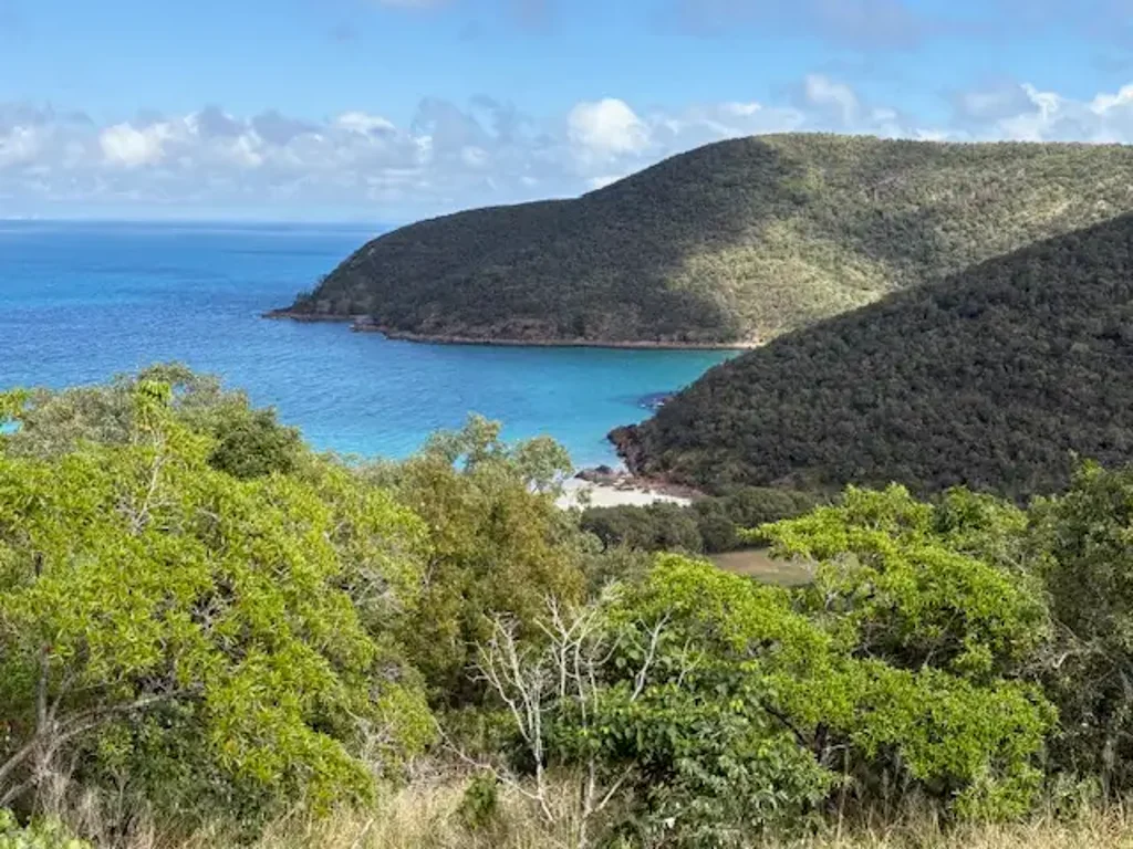 Mackay Lot FU Keswick Island Drive KESWICK ISLAND
