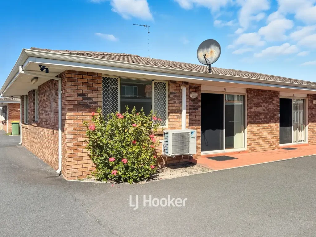 Live the Coastal Dream - Steps from the Beach!