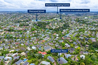 1A Limmer Place, Browns Bay, North Shore City