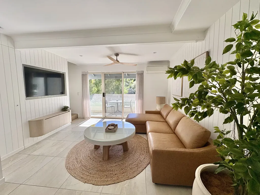 Style & sophistication – with River Views
