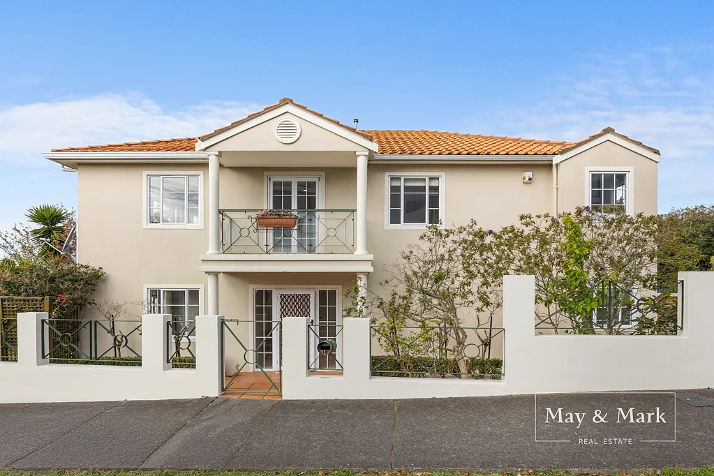 Remuera 4Moenga Unbeatable location, Spacious home in DGZ