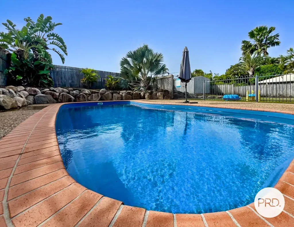 Your Own Private Oasis in a Quiet Boyne Island Cul-de-Sac