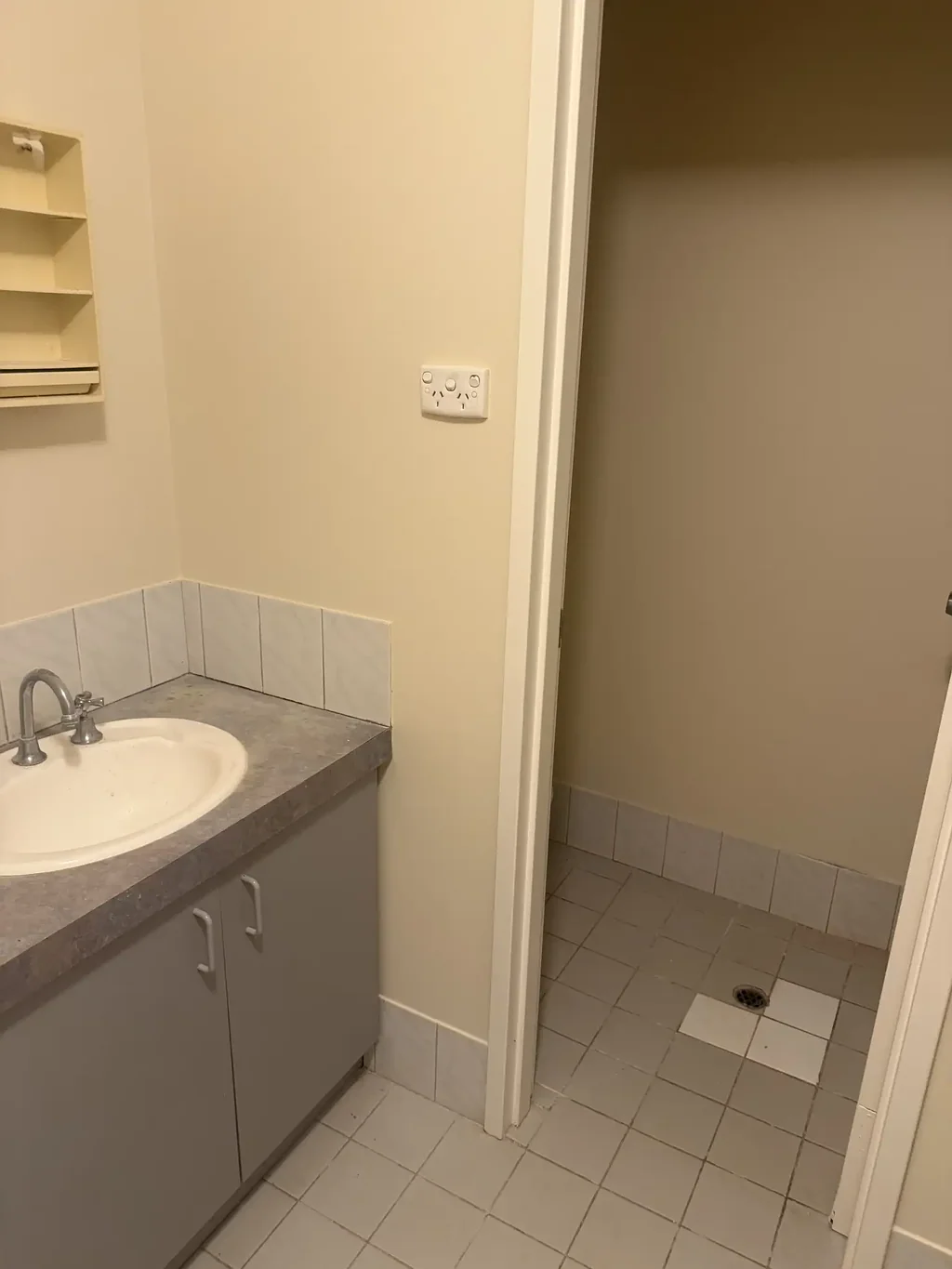 South Hedland 3 Bedroom 3 Bedroom Unit