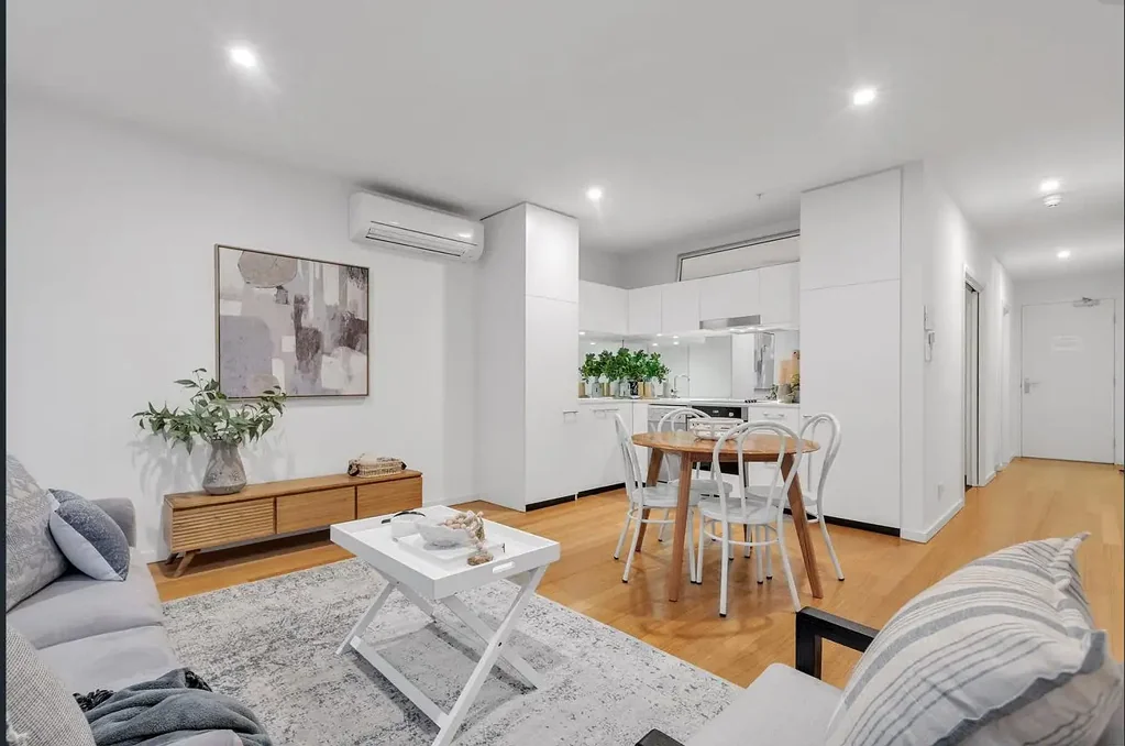 Modern One-Bedroom Apartment in the Heart of Adelaide CBD