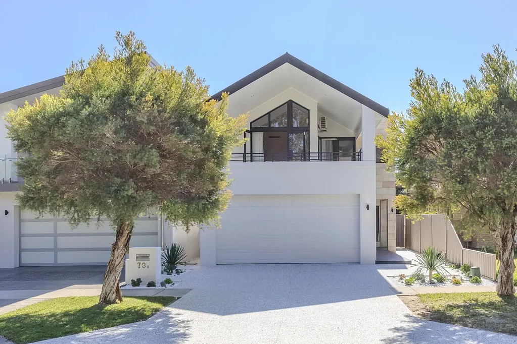 Yokine 6Zimmer Absolutely Stunning - all offers presented by Tuesday 2nd of September 2025
