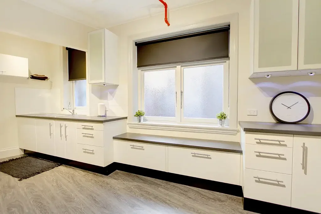 Potts Point NEW YORK STYLE BOUTIQUE APARTMENT - FULLY FURNISHED