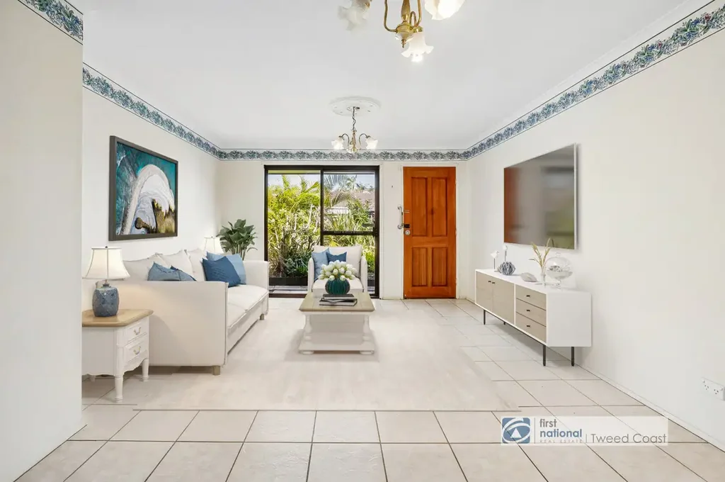 Tweed Heads South 2 Bedroom Direct Access to Tweed City – Convenience Doesn’t Get Much Better!