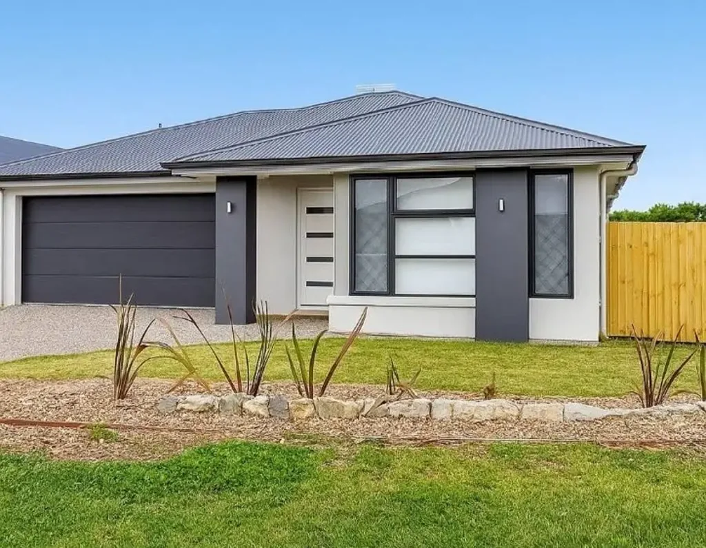 Modern Home on Private Corner Allotment in New Estate!