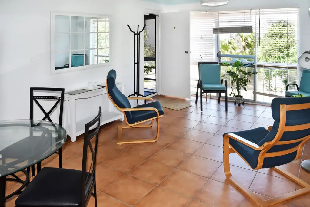 FULLY FURNISHED & ONE BLOCK FROM THE BEACH!