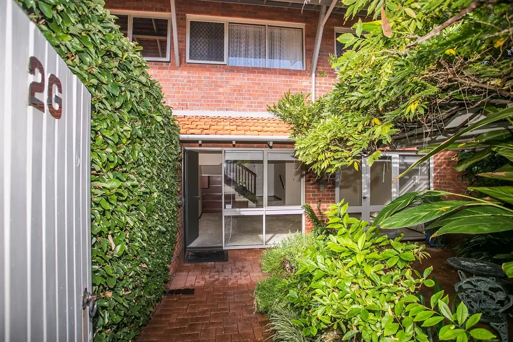 SPACIOUS & PRIVATE HOME IN SOUGHT-AFTER HAMPDEN VILLAGE
