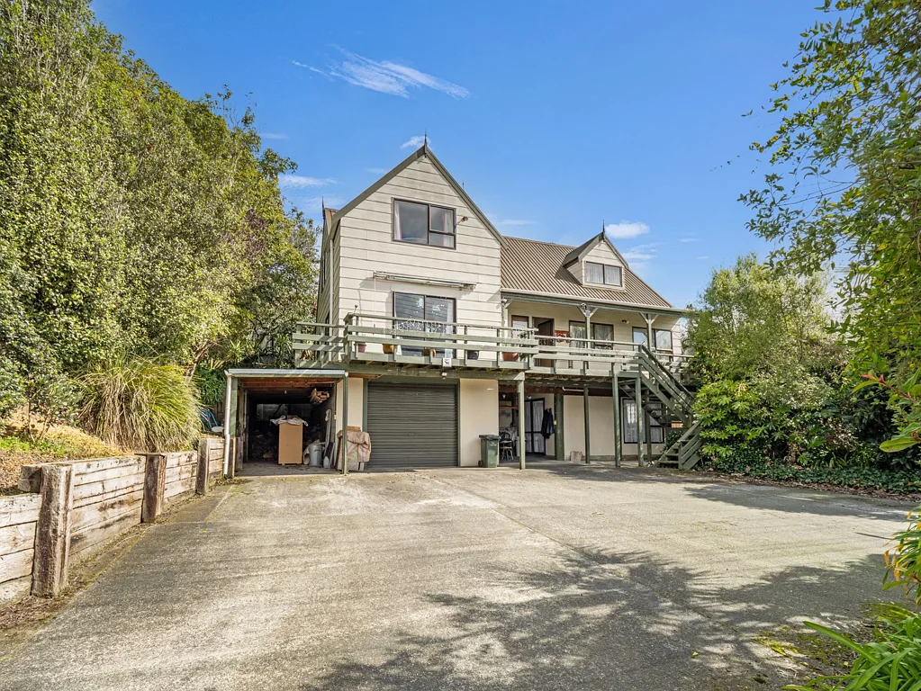 Taihape and Surrounds 5 Slaapkamer Take the new Virtual 3D Tour