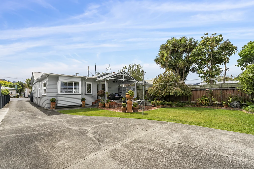 34 Central Terrace, Alicetown, Lower Hutt, Wellington