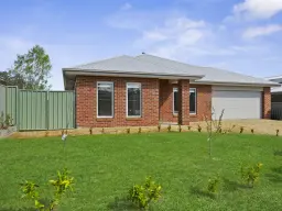 27 Redgum Drive, Mansfield